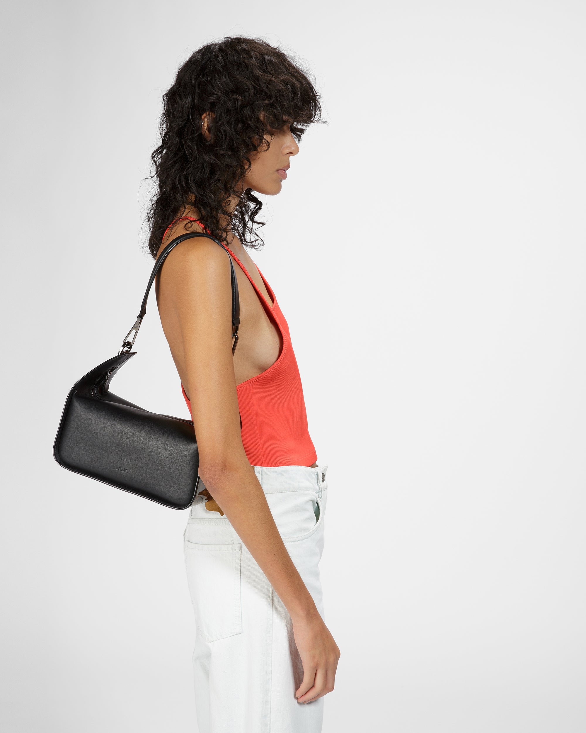 B-Hook Leather Shoulder Bag In Black - Women's - Bally - 02