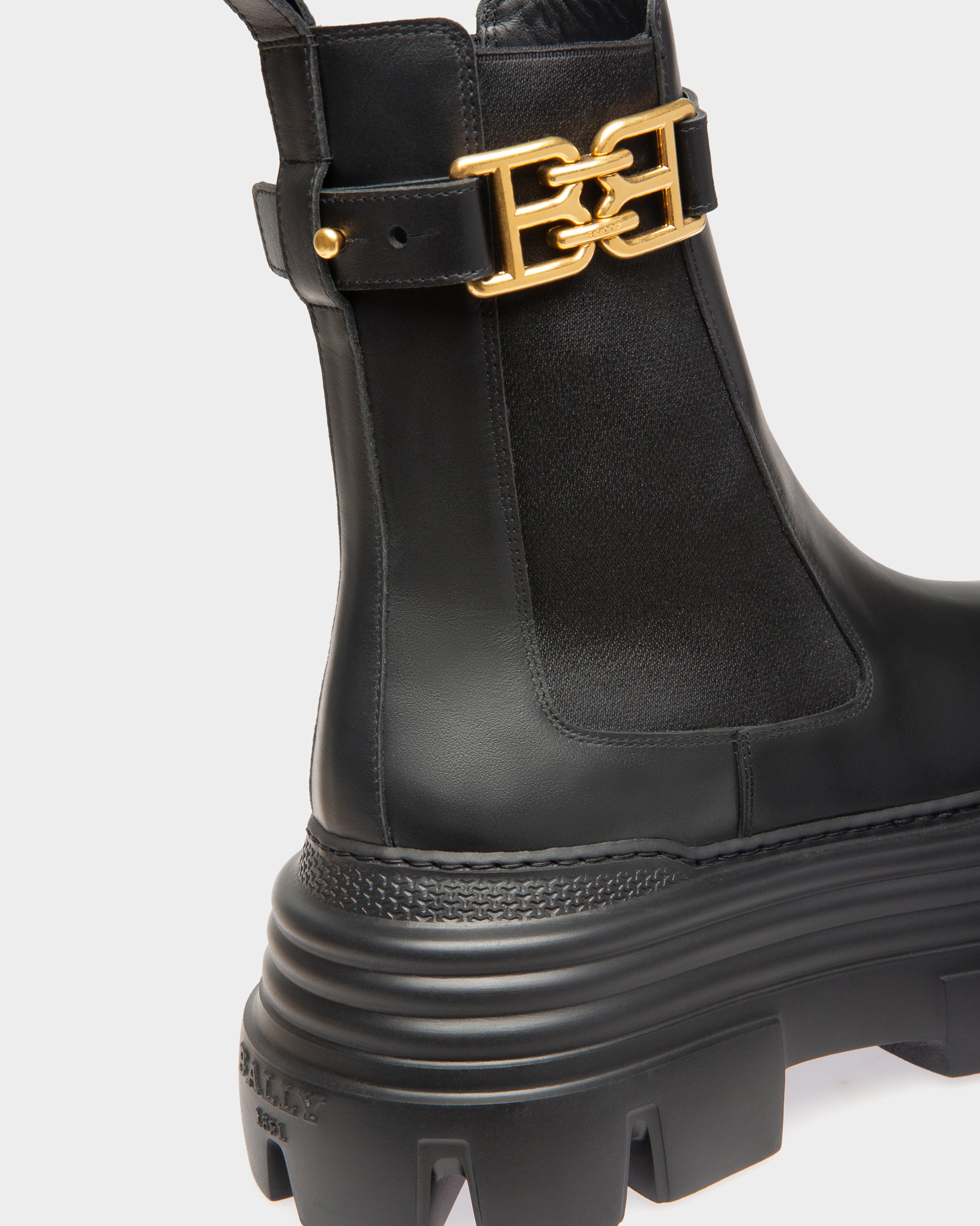 Greby Leather Booties In Black - Women's - Bally - 05