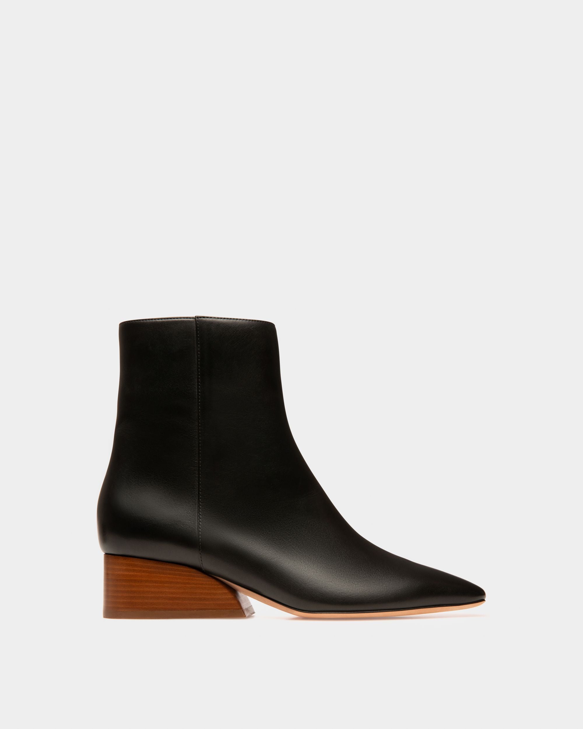 Glenda Leather Boots In Black - Women's - Bally - 01
