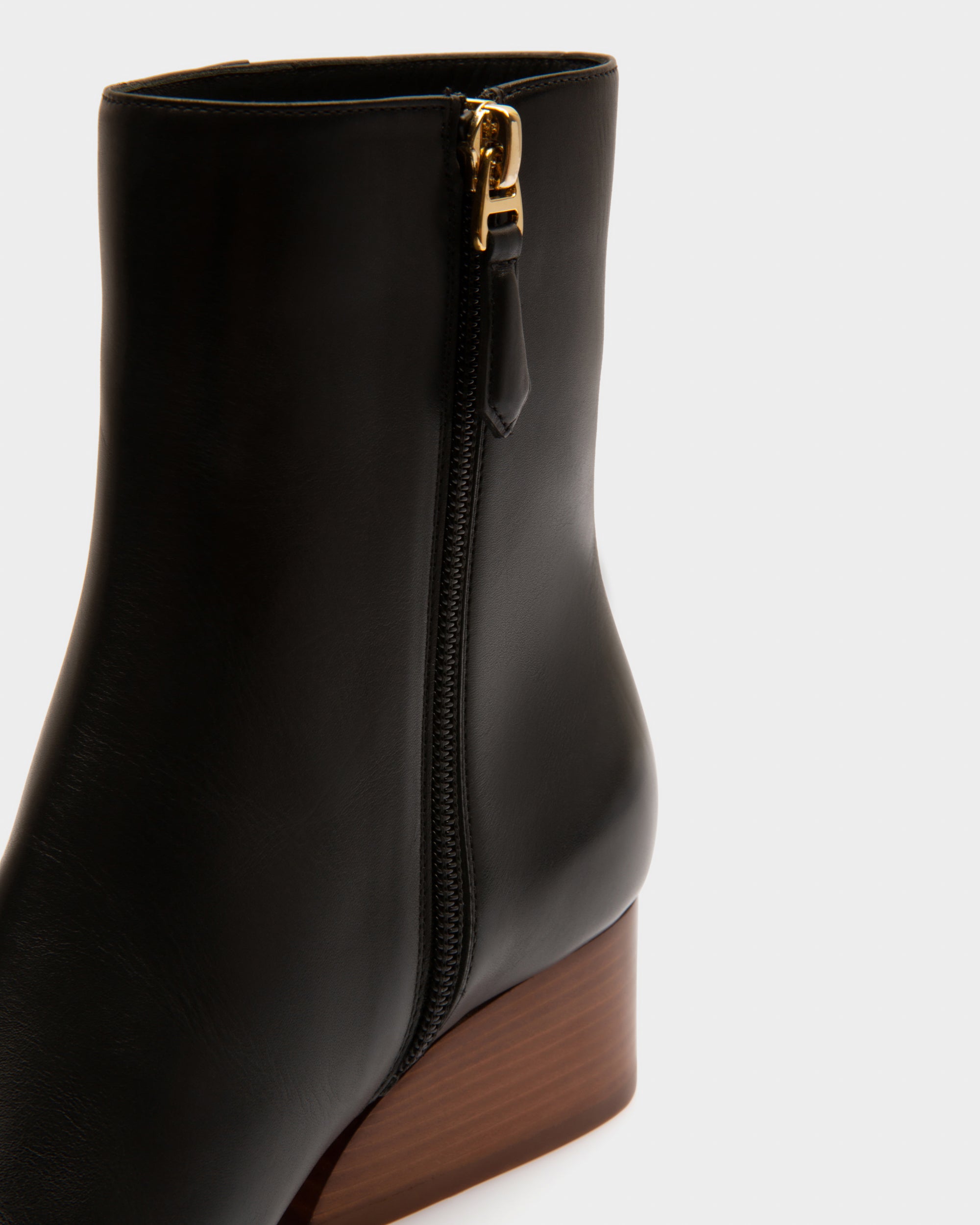 Glenda Leather Boots In Black - Women's - Bally - 05