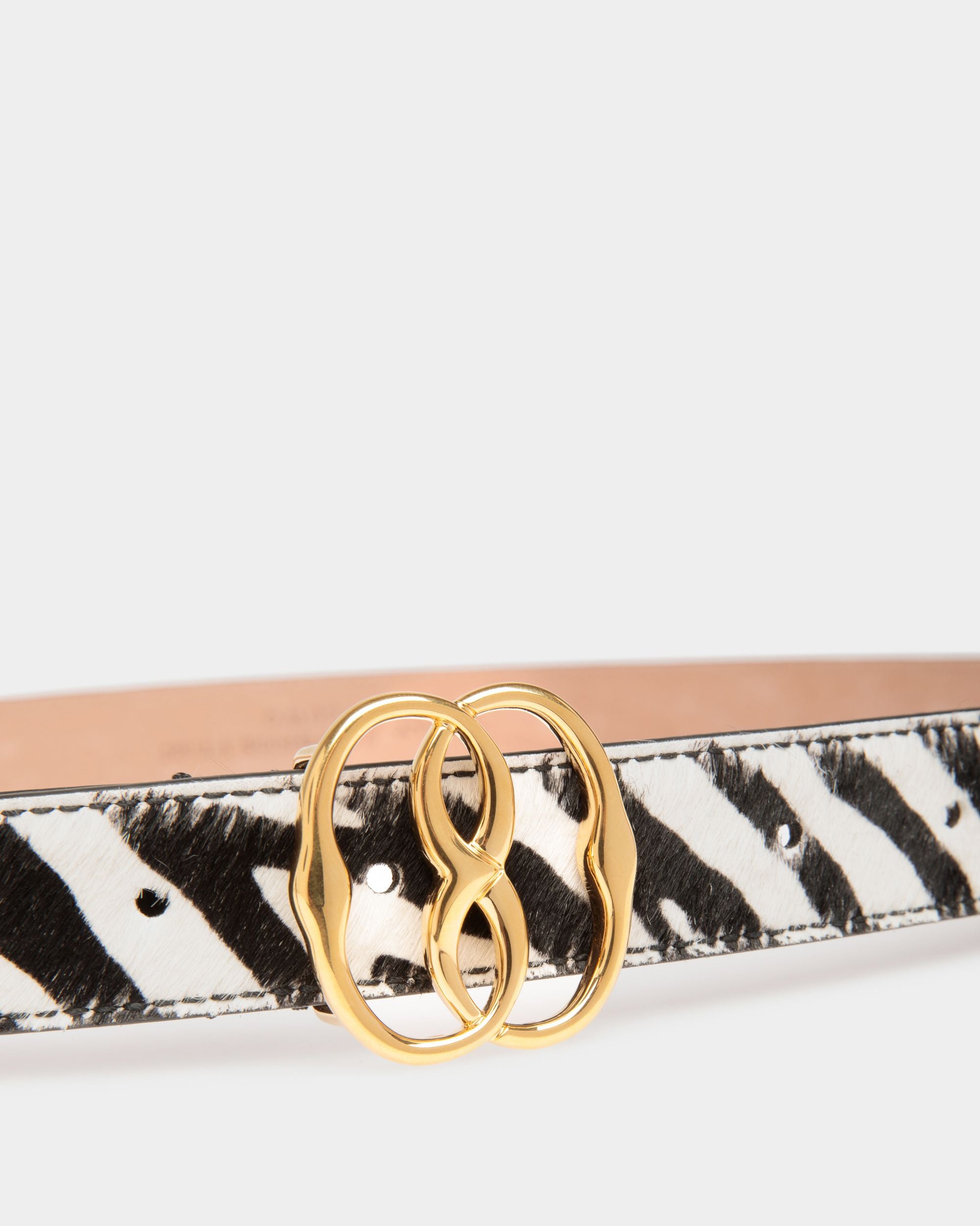 Emblem Fixed Belt In White And Black Haircalf Leather - Women's - Bally - 03
