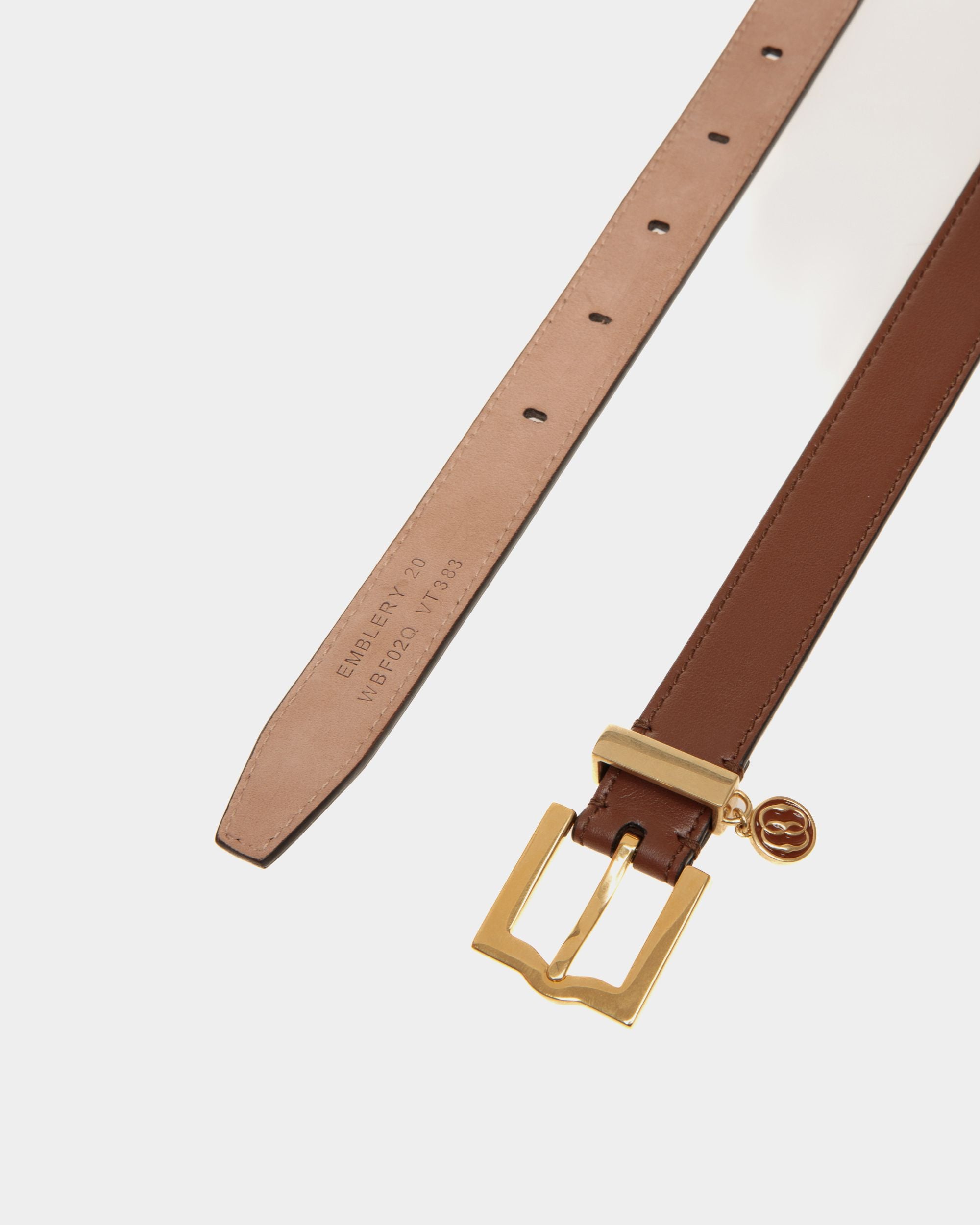 Emblem 20mm Belt in Brown Leather - Women's - Bally - 02