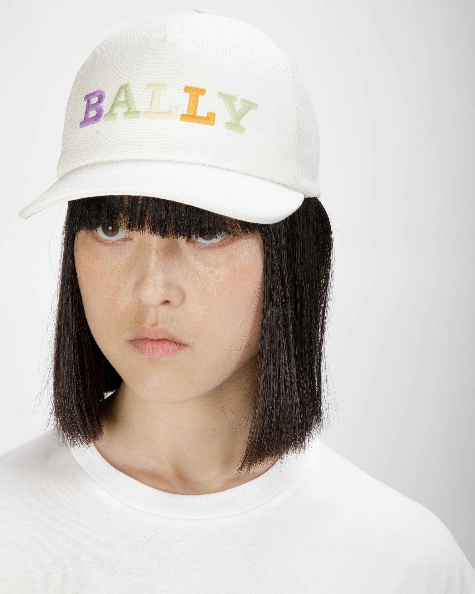 Cotton Baseball Cap Wit Rabbit Motif - Women's - Bally - 05