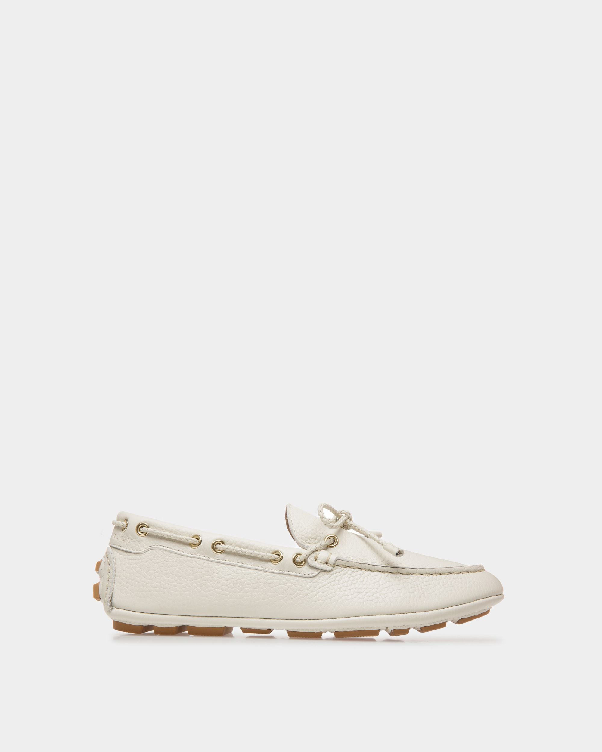 Kerbs Drivers In Dusty White Leather - Women's - Bally - 01