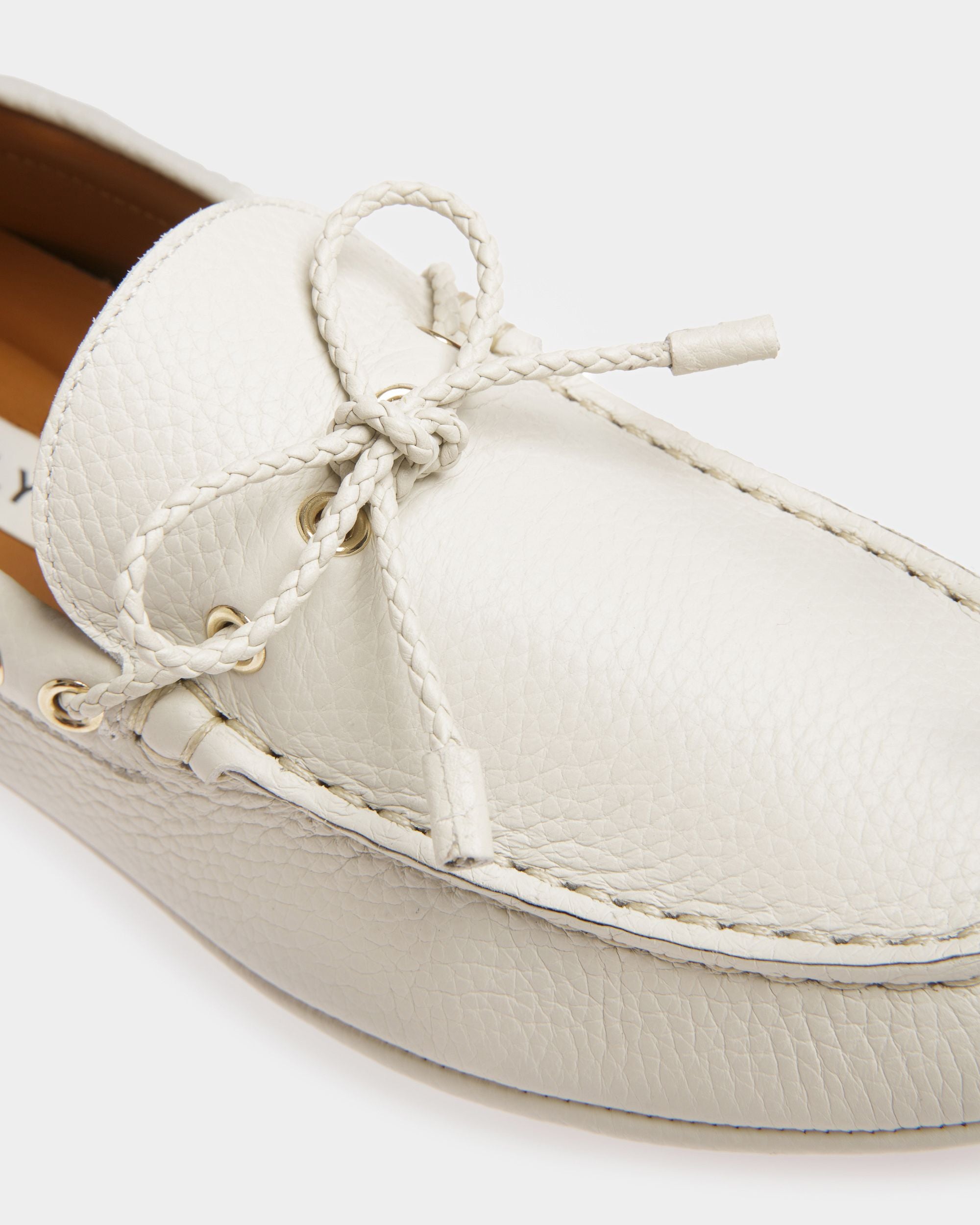 Kerbs Drivers In Dusty White Leather - Women's - Bally - 05