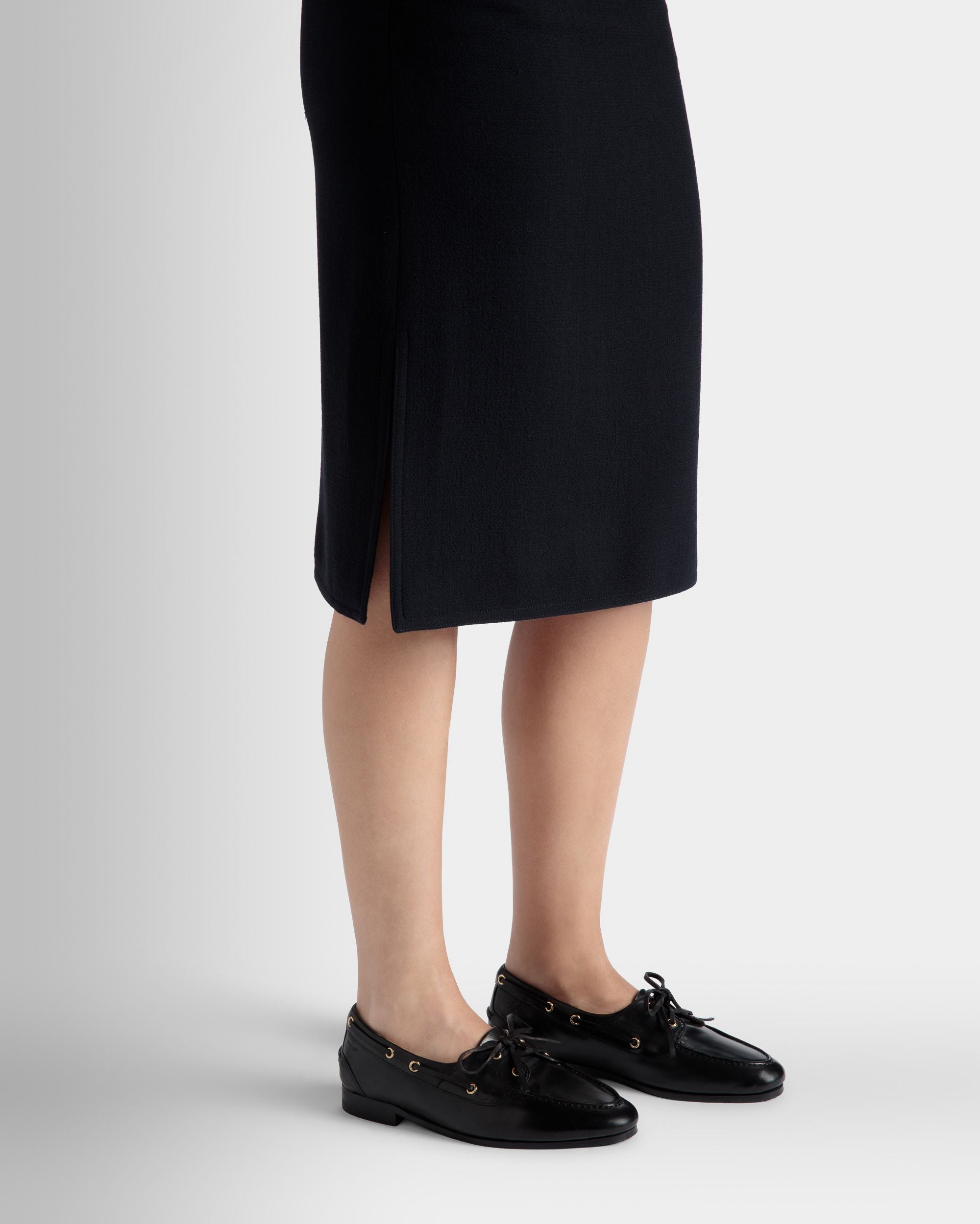 Plume Moccasin In Black Leather - Women's - Bally - 02