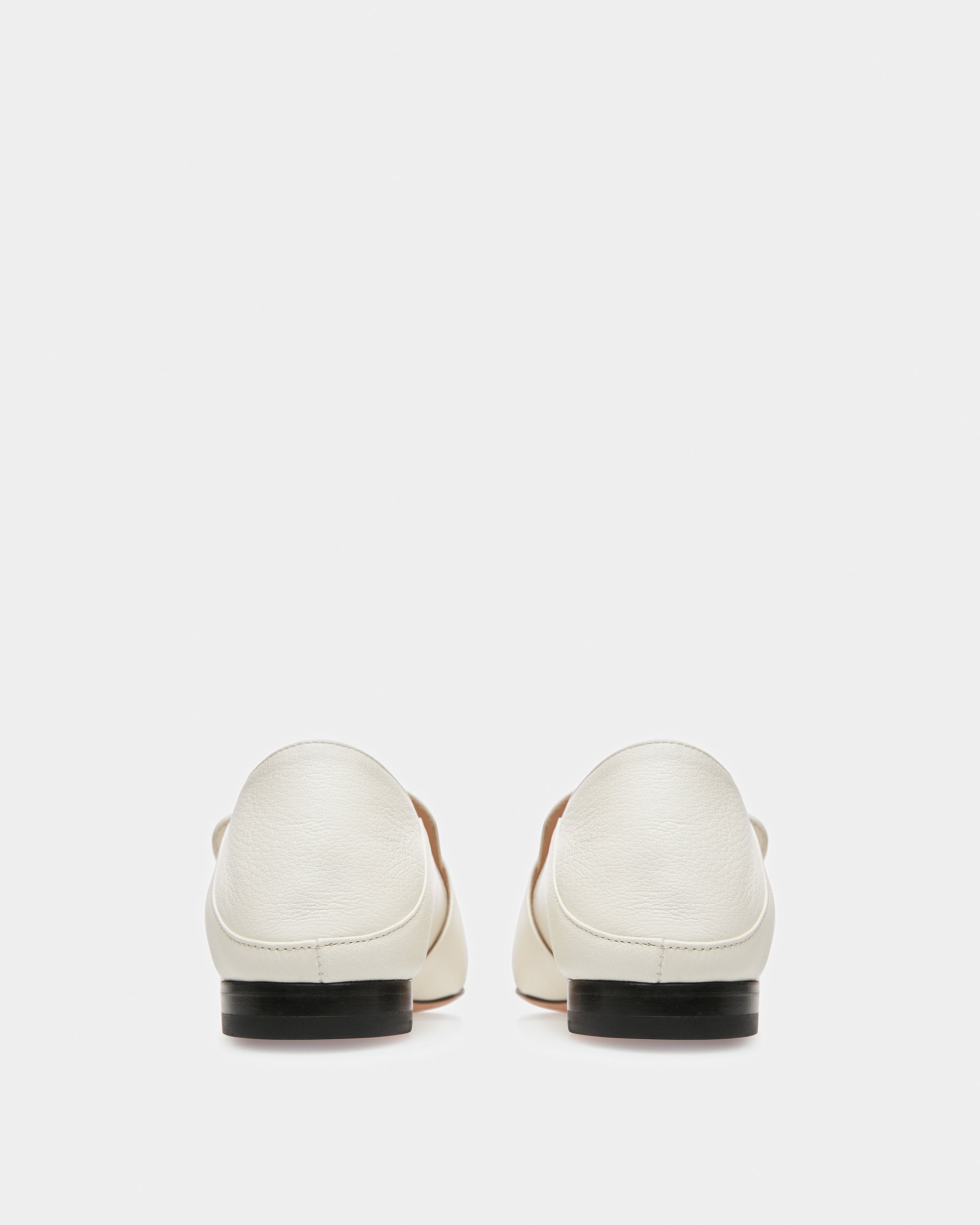 Janelle Leather Loafers In Bone - Women's - Bally - 04