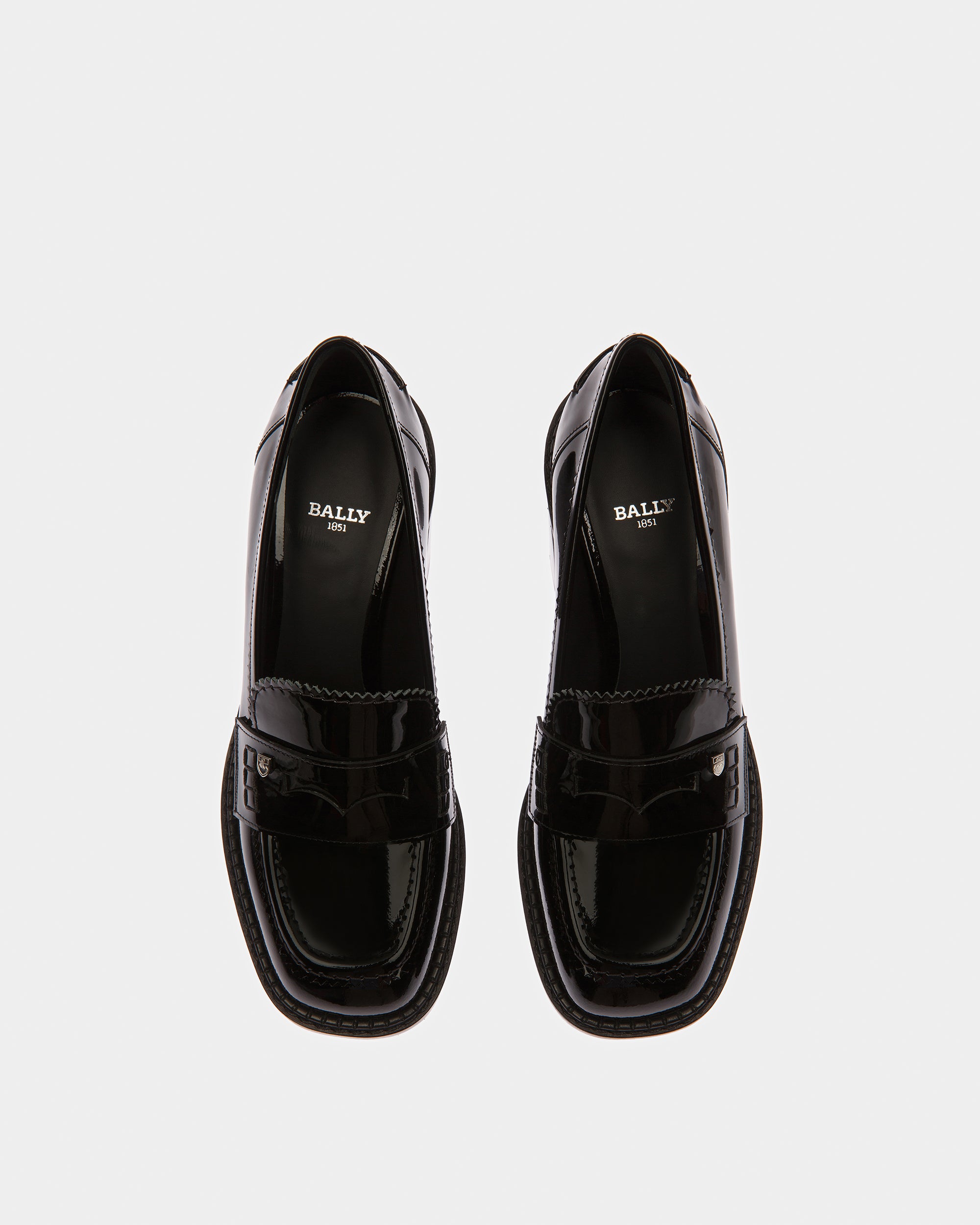 Elly Leather Moccasins In Black - Women's - Bally - 02