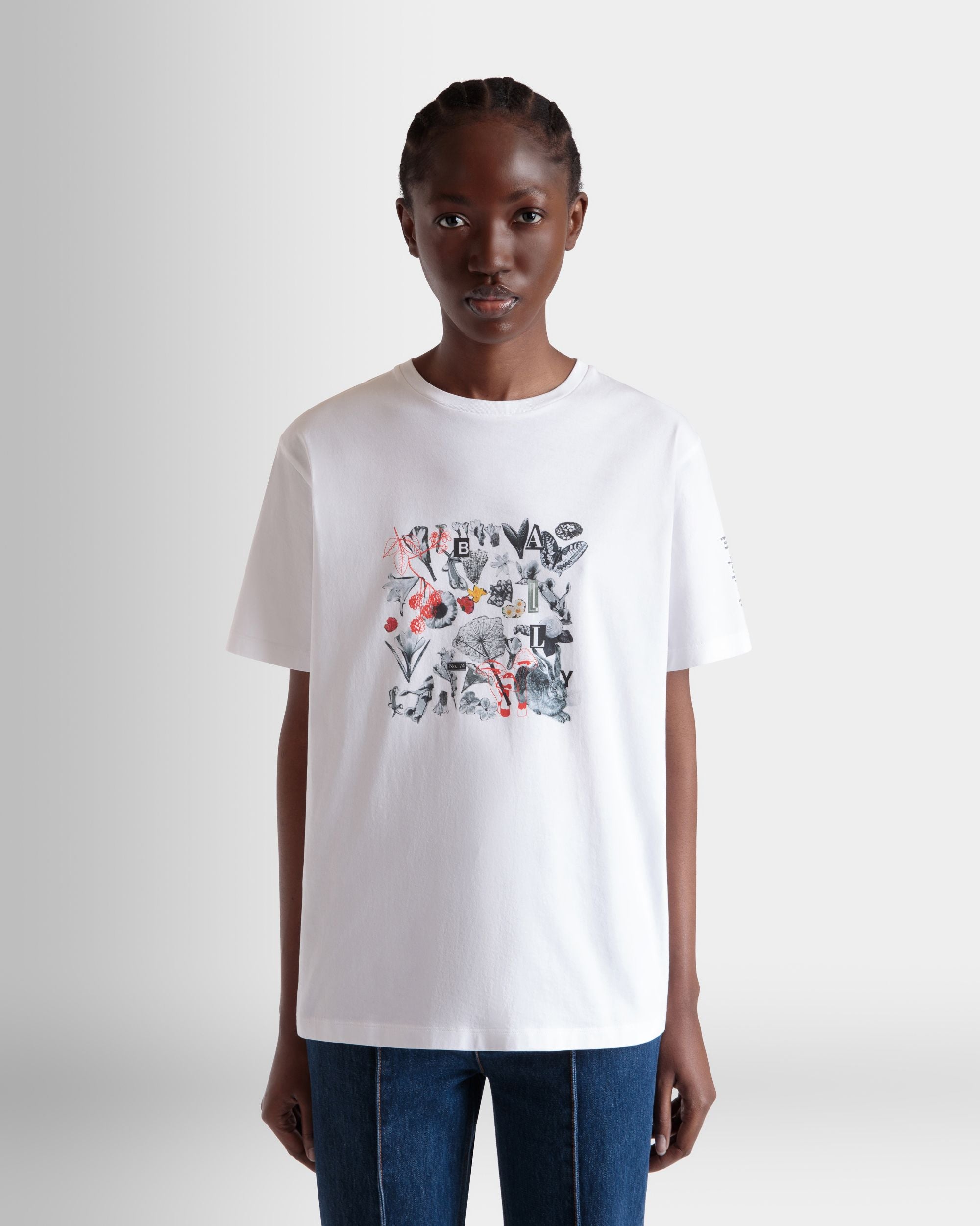 T-Shirt with a Bally Collage Print in White Cotton - Women's - Bally - 08