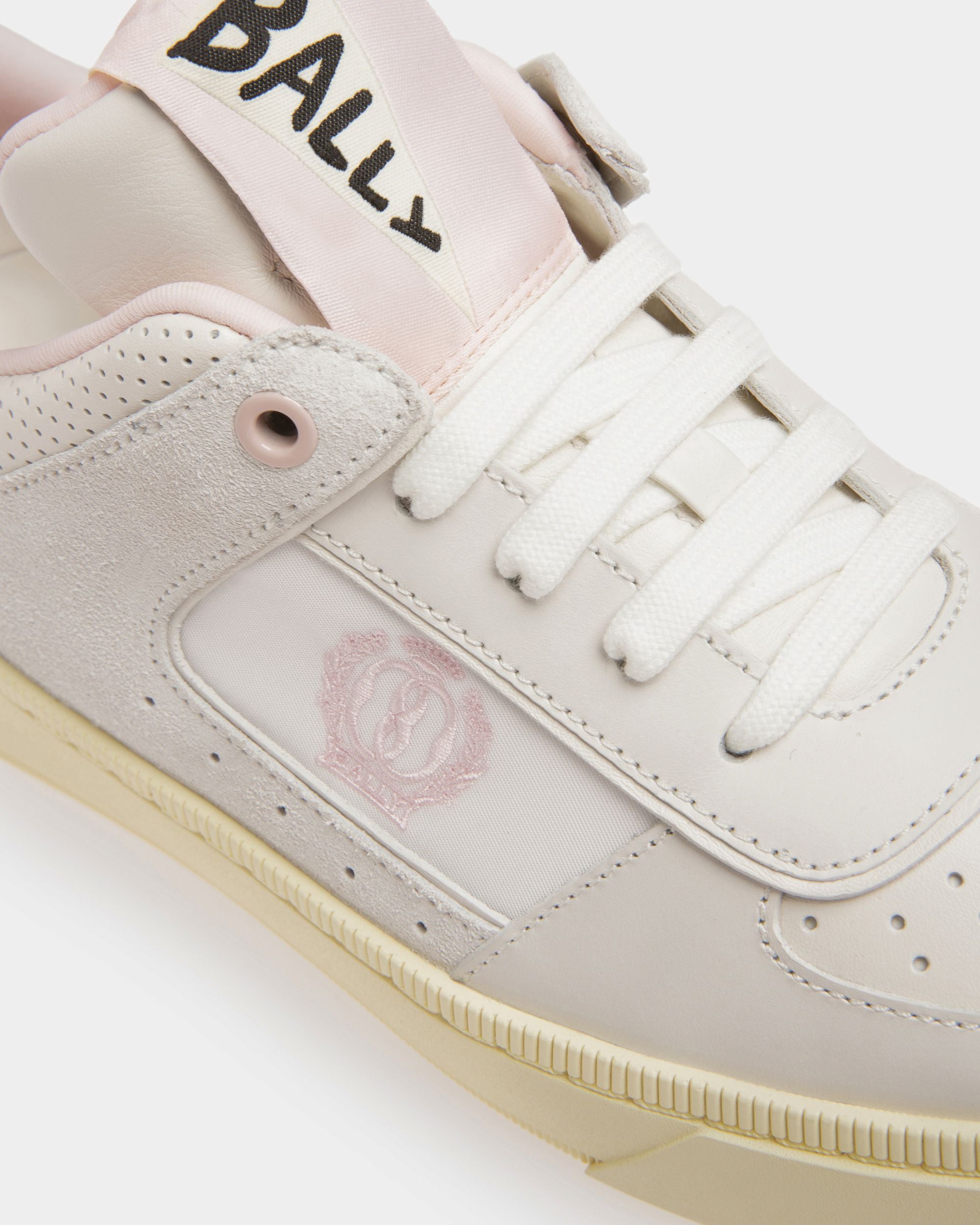 Raise Sneakers In White And Pink Leather - Women's - Bally - 05