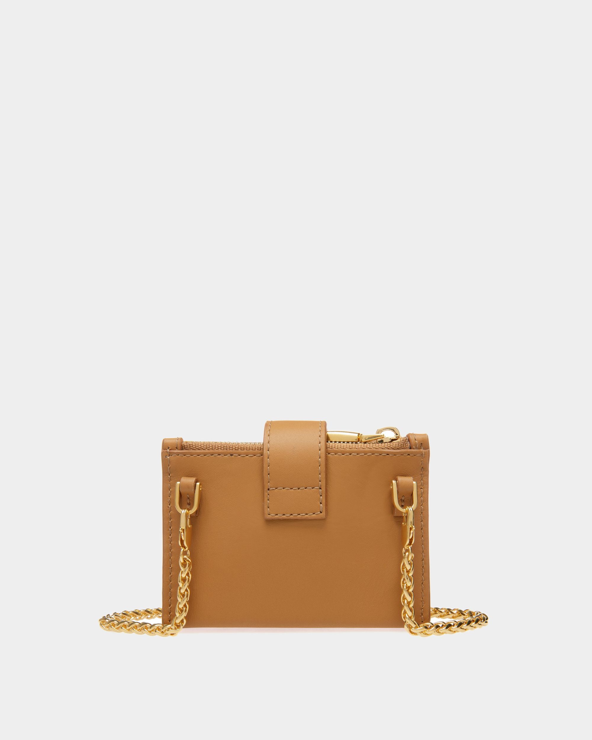 Emblem Card Holder In Desert Leather - Women's - Bally - 02