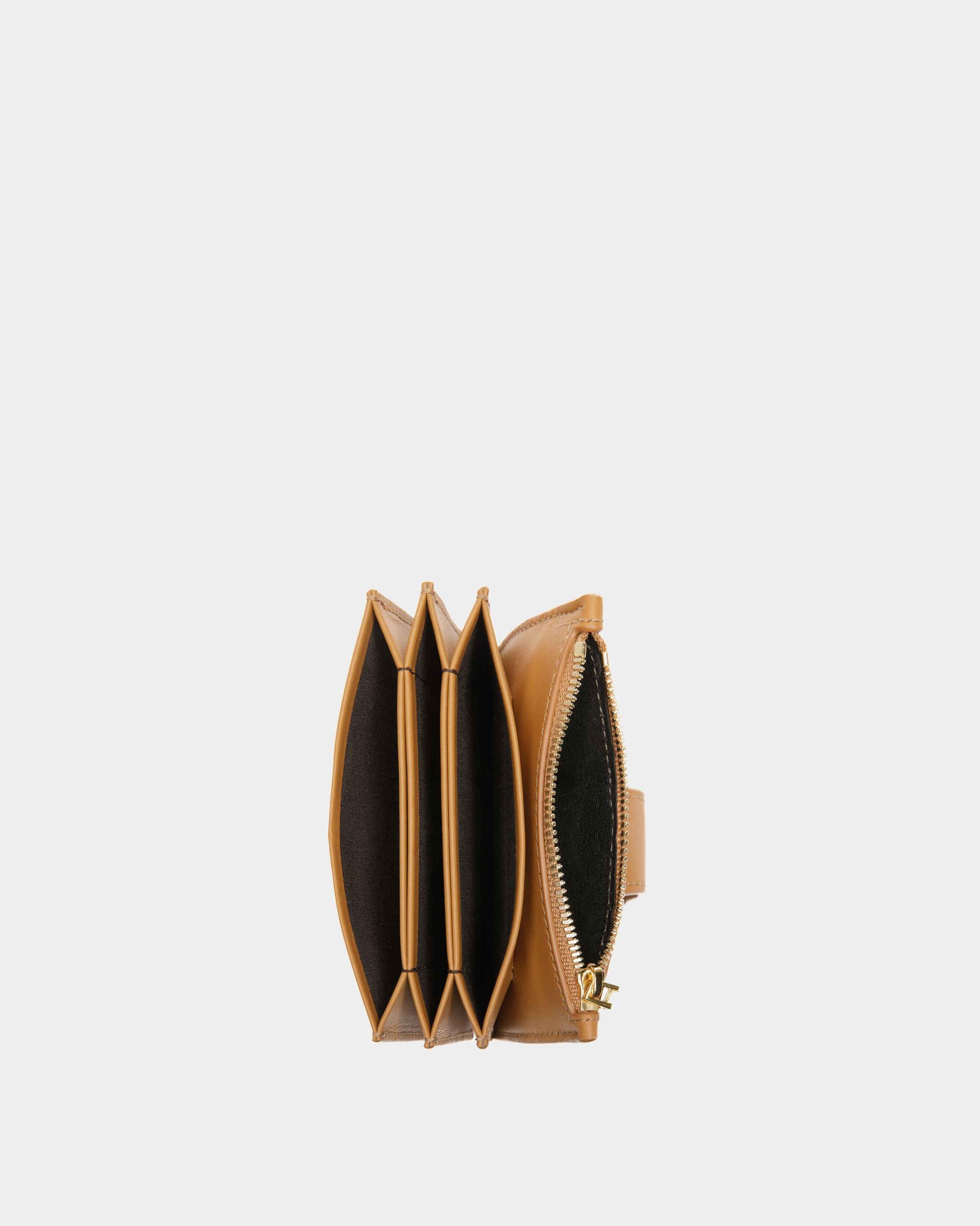 Emblem Card Holder In Desert Leather - Women's - Bally - 03