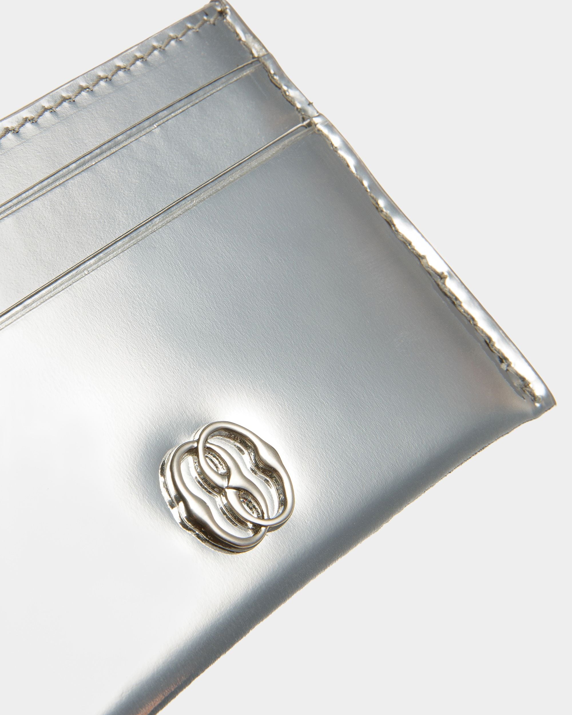 Emblem Business Card Holder In Silver Leather - Women's - Bally - 04