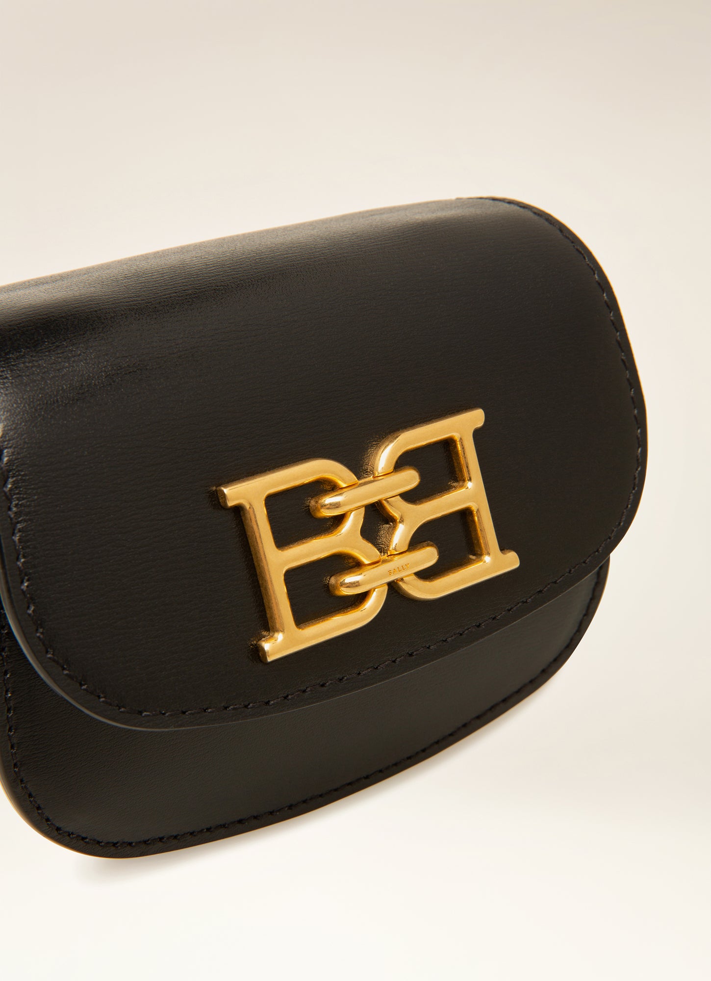 Baily Xs Leather Accessory In Black - Women's - Bally - 02