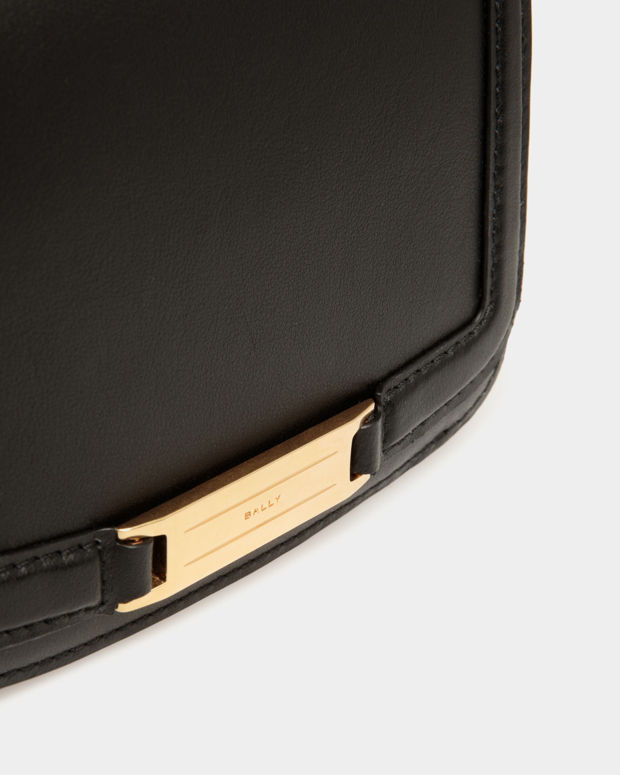 Deco Wallet in Black Leather - Women's - Bally - 04