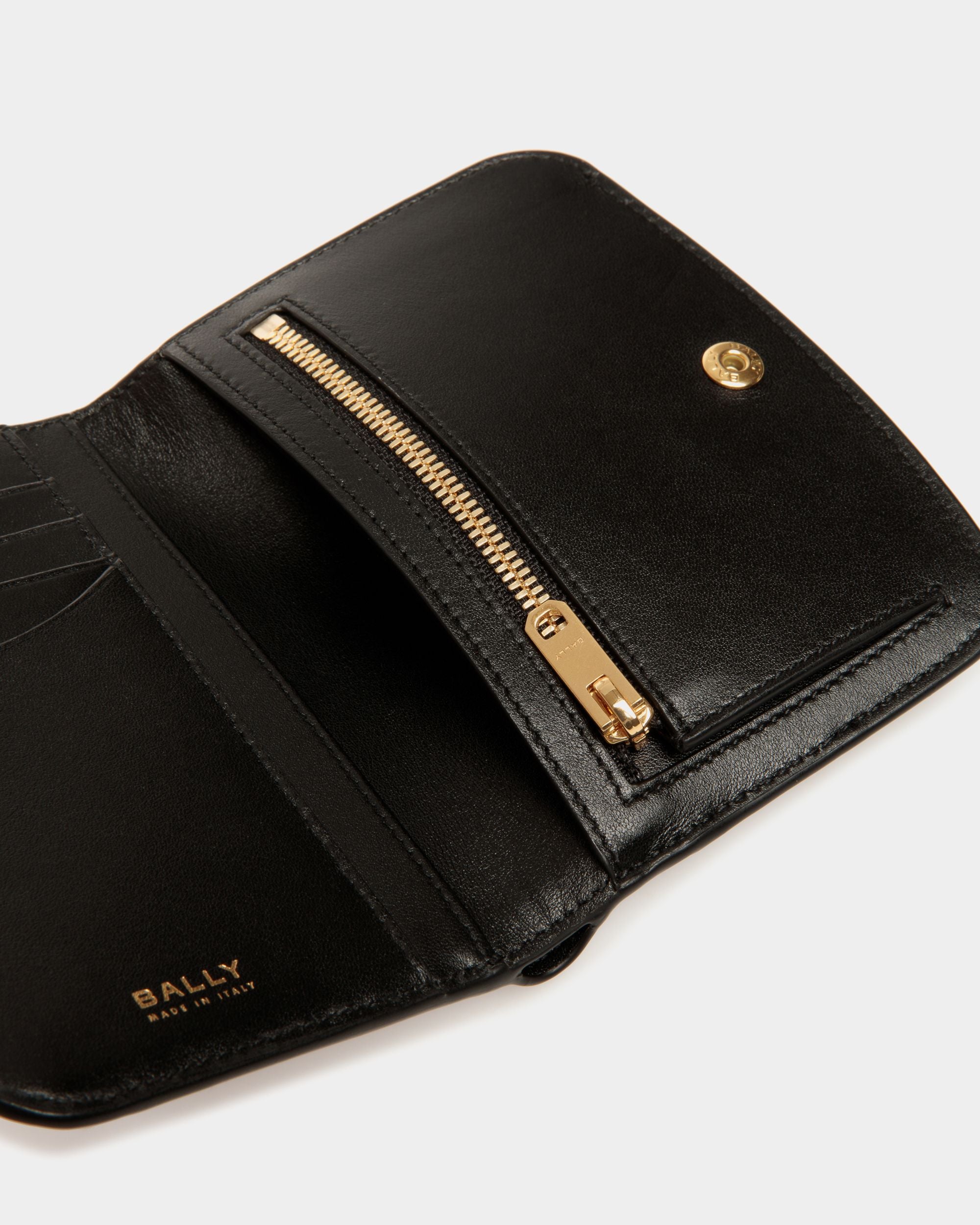 Deco Wallet in Black Leather - Women's - Bally - 05