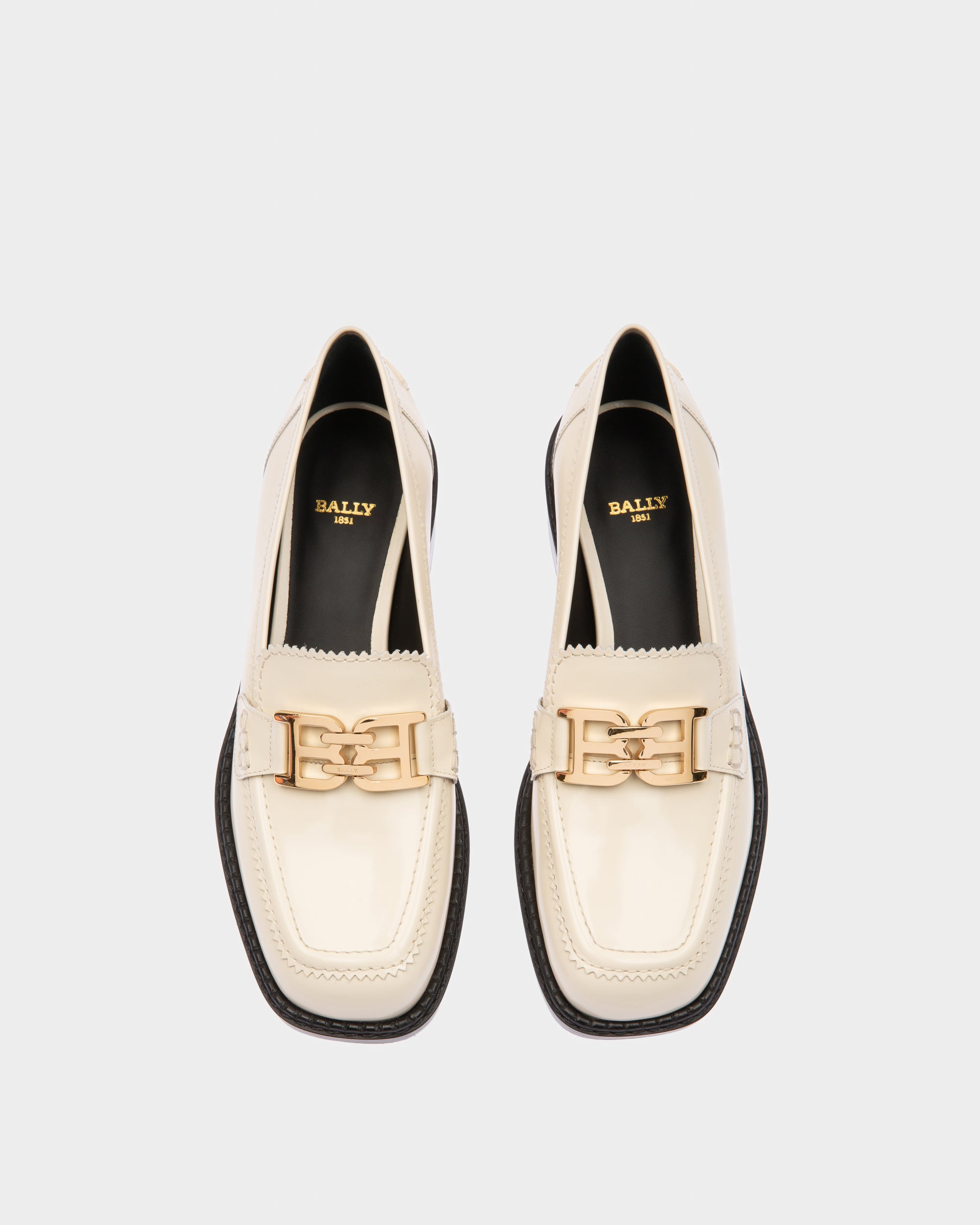 Ellyane Leather Mocassins In Bone - Women's - Bally - 03