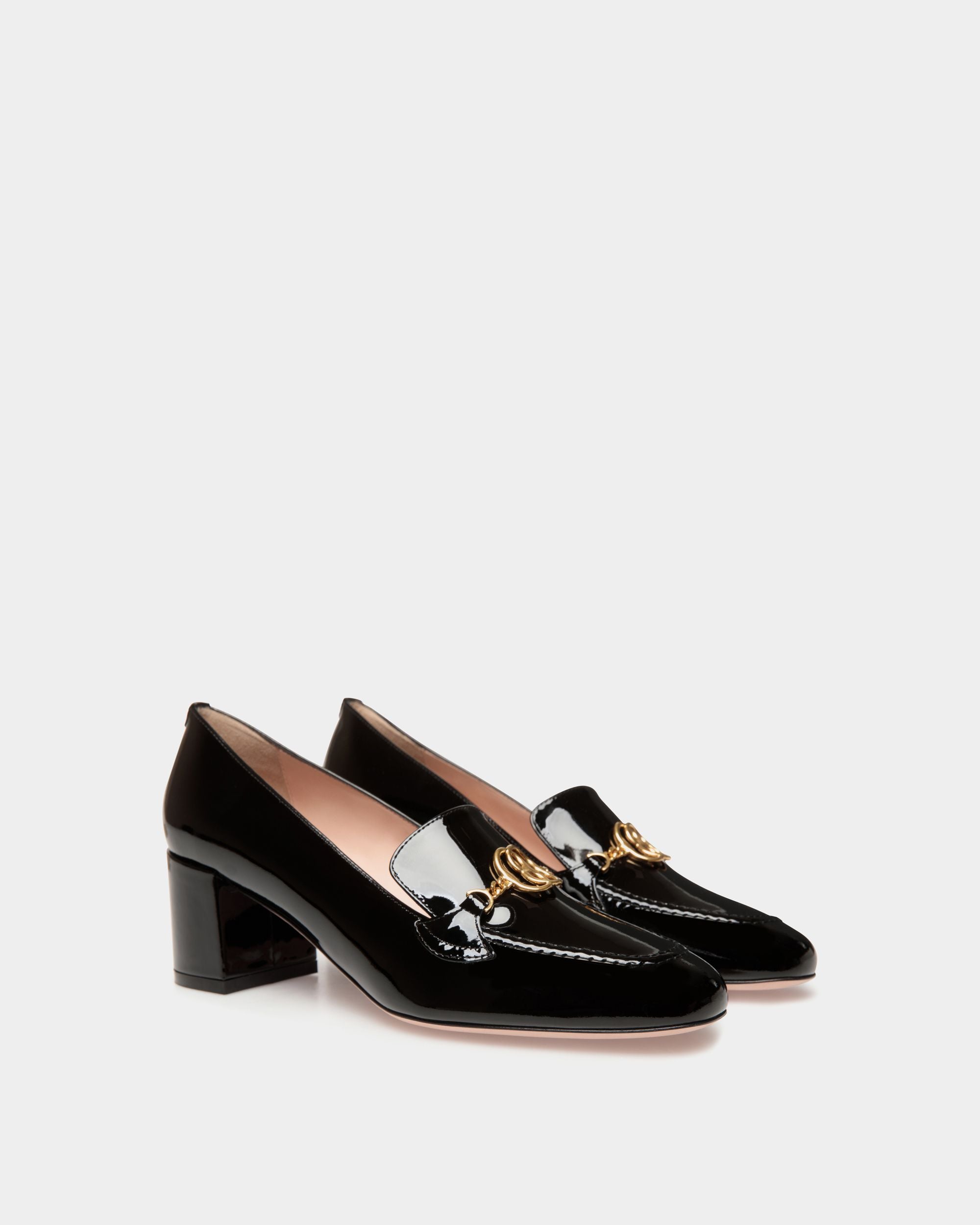 Daily Emblem Pump in Black Patent Leather - Women's - Bally - 03