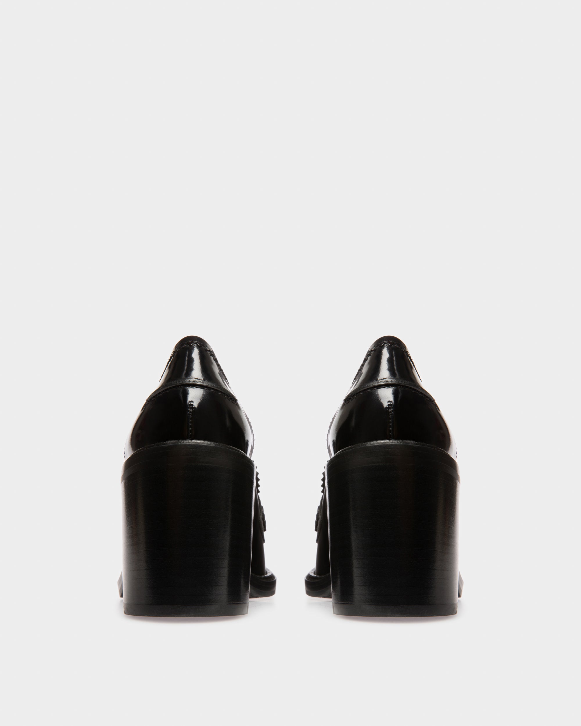 Ellyane Leather Pumps In Black - Women's - Bally - 04