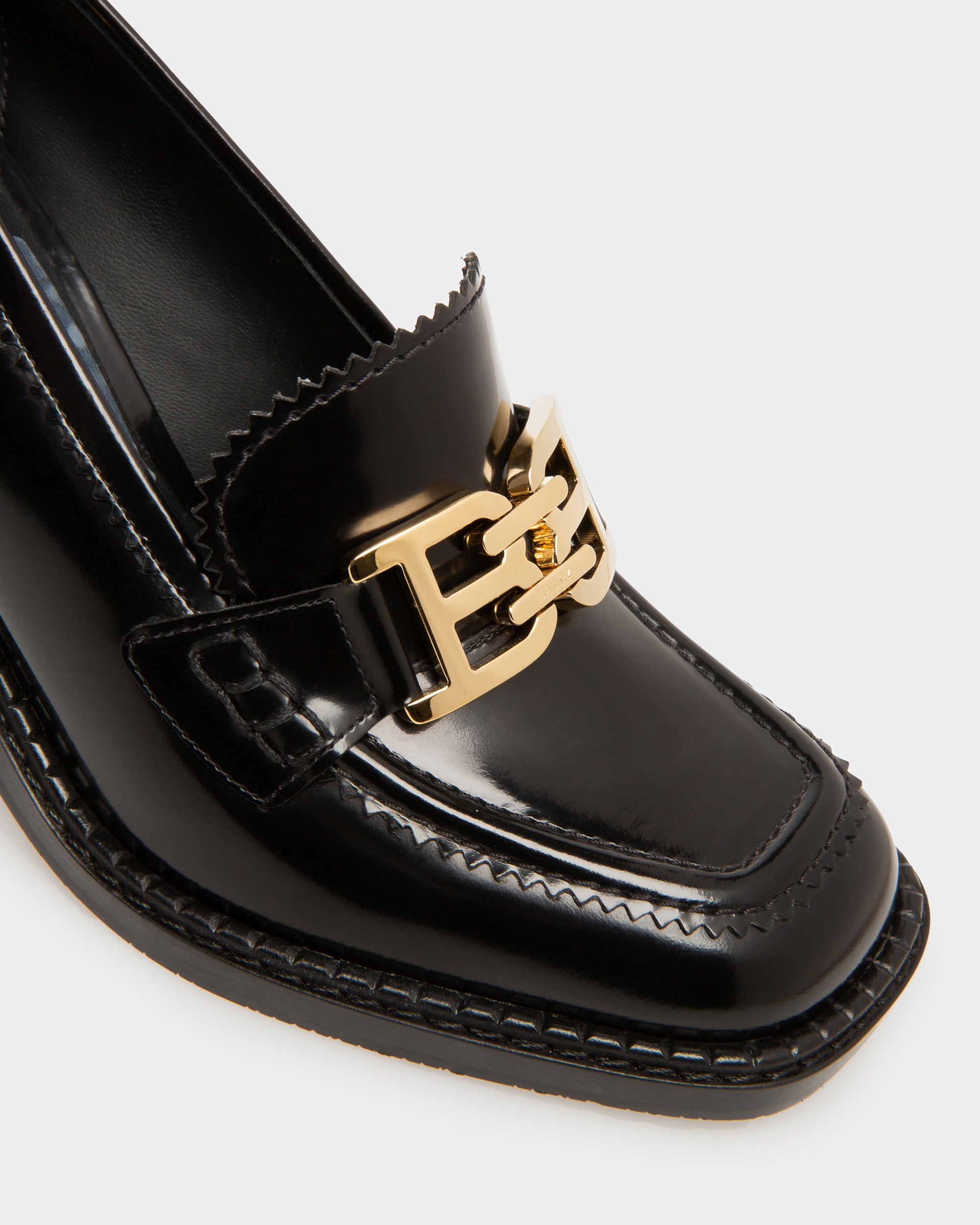 Ellyane Leather Pumps In Black - Women's - Bally - 05