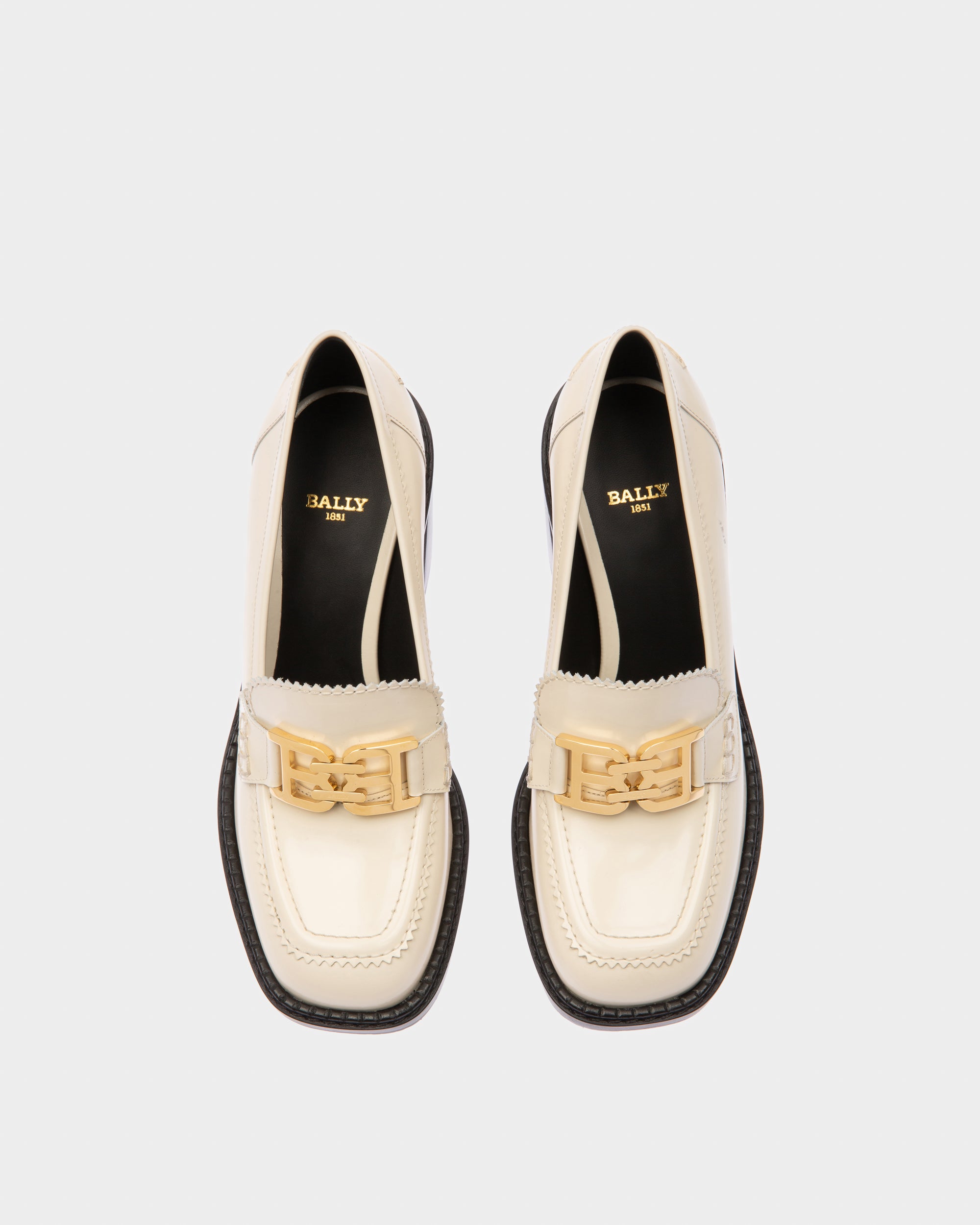 Ellyane Leather Pumps In Bone - Women's - Bally - 03