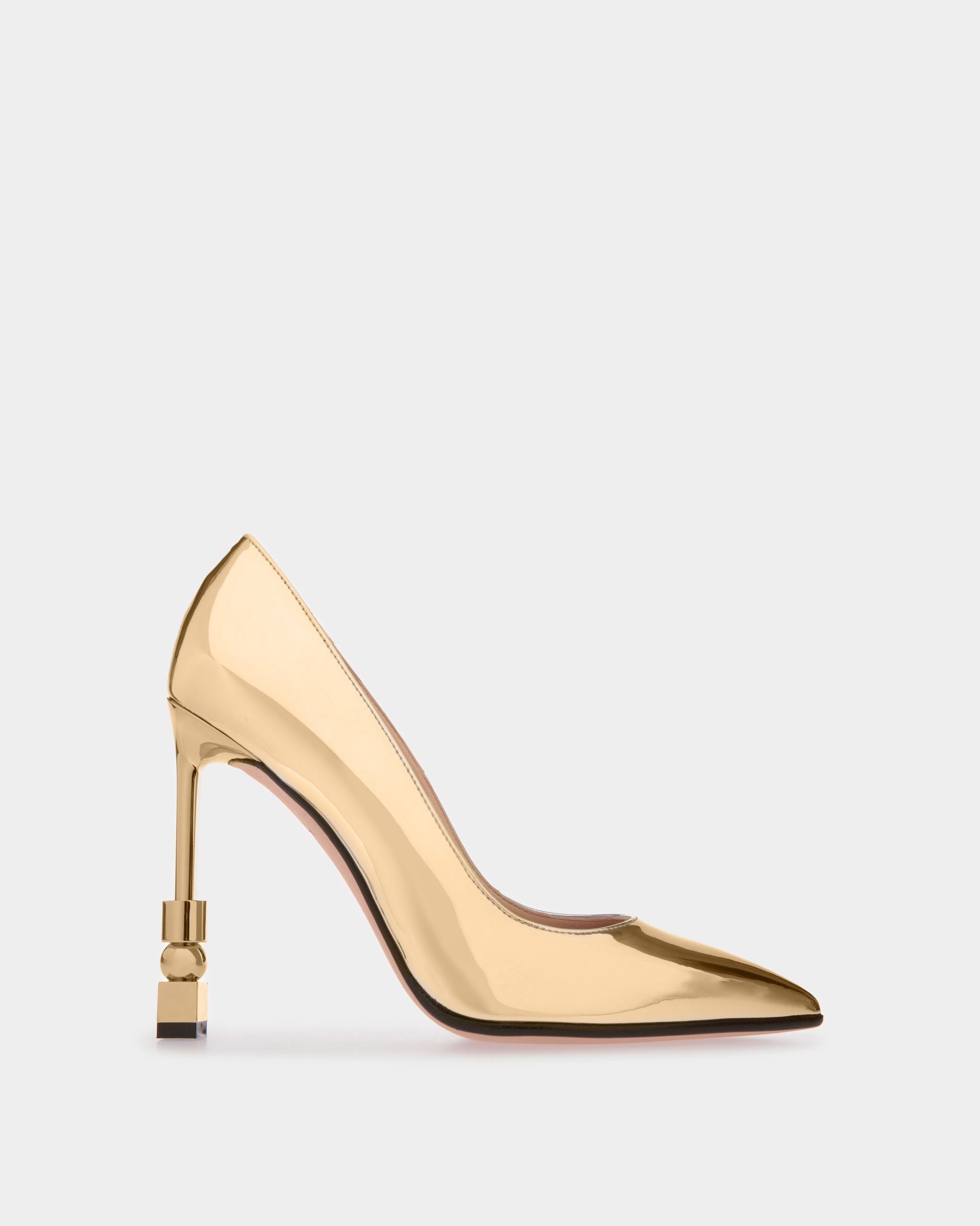 Block Pumps In Gold Fabric - Women's - Bally - 01