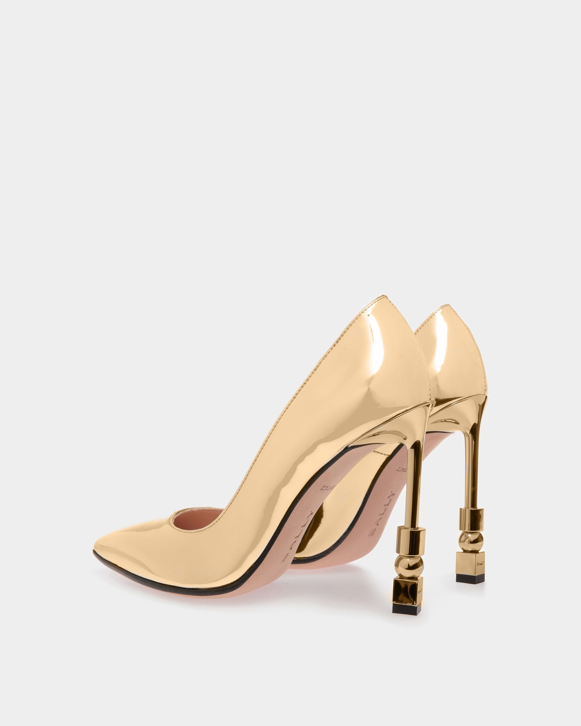 Block Pumps In Gold Fabric - Women's - Bally - 03