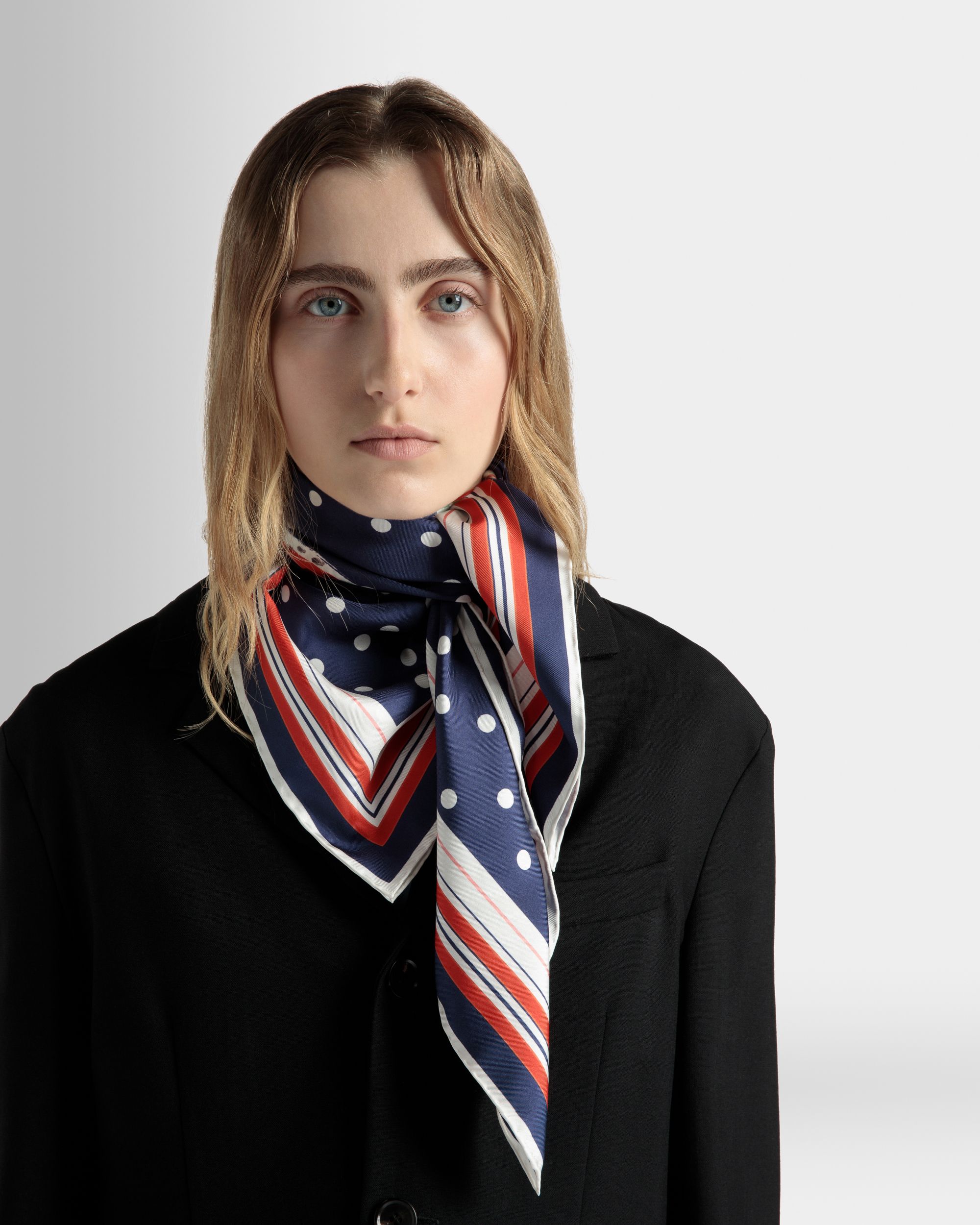 Foulard in Strawberry Print Silk - Women's - Bally - 02